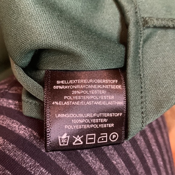 BELLE…BADGLEY MISCHKA green knit dress - Picture 8 of 8